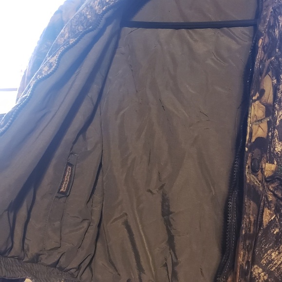 Boys Remington Camo Jacket - Picture 5 of 8